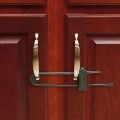 Double Door Decor Slide Lock (2-Pack) by Safety 1st -Dasco Pro Sales Store safety 1st child proof safety locks latches hs170 4f 1000