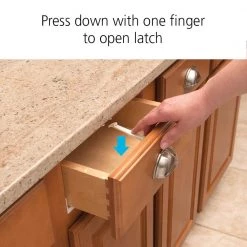 Essentials Childproofing Kit (46-Piece) by Safety 1st -Dasco Pro Sales Store safety 1st child safety accessories hs267 44 1000